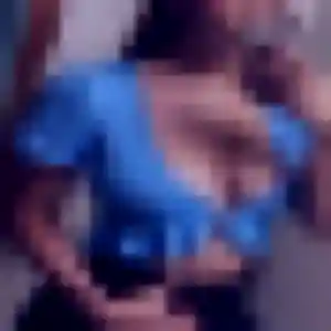 Clementine, 24 ans, en ligne à Arbent pour une rencontre coquine