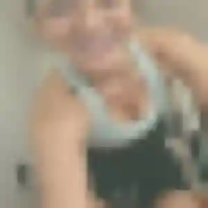 Giulia, 35 ans, connectée à Auch pour une rencontre coquine