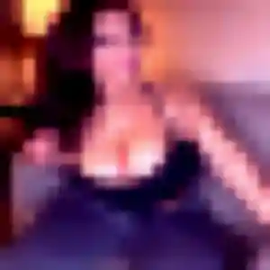 Gwendoline, 31 ans, dispo pour rencontre sexe à Baume-les-Dames
