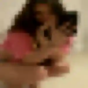 Sexy Yolande, 27 ans à Bédoin - voir sa photo