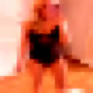 Lamia, 29 ans, connectée à Belleville-en-Beaujolais pour un rencontre sexe