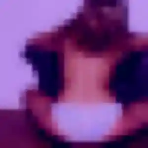 Solene, fille de 21 ans cherche rencontre sexe à Bérat