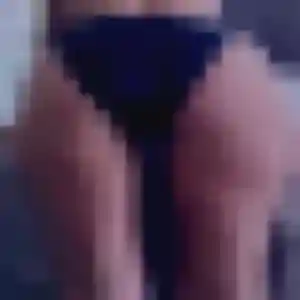 Urielle, 37 ans, connectée à Brienon-sur-Armançon pour une rencontre coquine