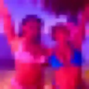 Nelly (28 ans) à Carmaux attend une rencontre ce soir