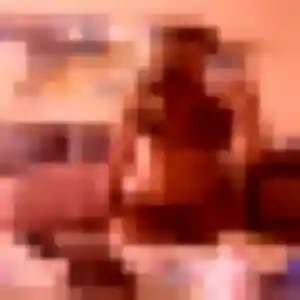 Cecile, 20 ans, en ligne à Carpentras pour une rencontre coquine