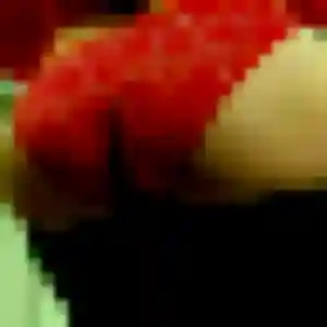 Nadia, 22 ans, en ligne à Carpentras pour une rencontre coquine