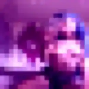 Karen, 22 ans, connectée à Castelnaudary pour une rencontre coquine
