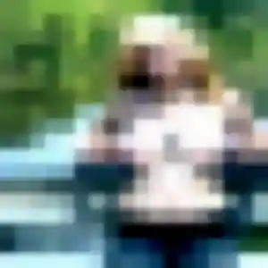 Vicky (41 ans) à Chamonix-Mont-Blanc propose une rencontre maintenant