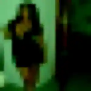Anne-Charlotte, 40 ans, dispo pour rencontre sexe à Châteauneuf-Grasse