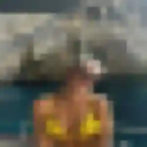 Sexy Flavia, 32 ans à Châteauneuf-les-Martigues - découvrir son profil