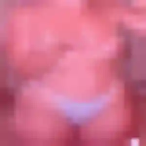 Frederique, 26 ans, connectée à Claira pour une rencontre coquine