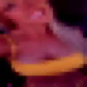 Geneve (21 ans) à Cugnaux cherche une rencontre rapidement