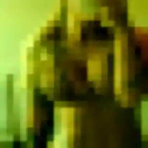 Lena, 28 ans, en ligne à Decize pour une rencontre coquine