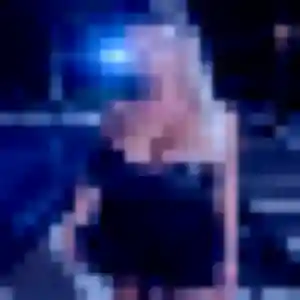 Charline, 20 ans, connectée à Dijon pour une rencontre coquine