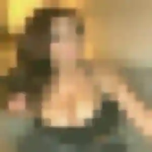 Suzanne, 30 ans, connectée à Druelle Balsac pour une rencontre coquine