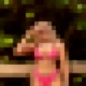 Photo exclusive de Samira, 22 ans à Eaunes - plan discret