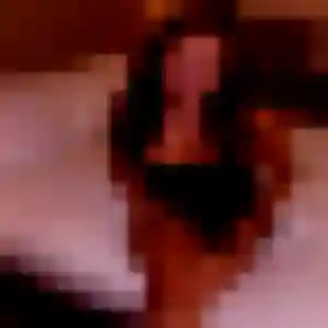 Anne-Charlotte (39 ans) à Eyguières propose un rencontre sexe maintenant