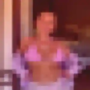 Alienor, 37 ans, en ligne à Fontaine pour un rencontre sexe