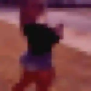 Josiane, 29 ans, en ligne à Garons pour une rencontre coquine