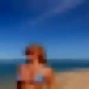Sexy Elodie, 28 ans à Grans - la contacter