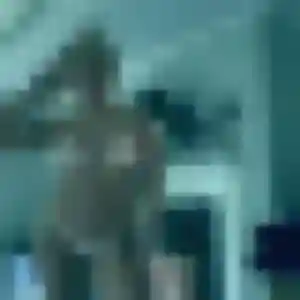 Laura (31 ans) à Grans propose un rencontre sexe maintenant