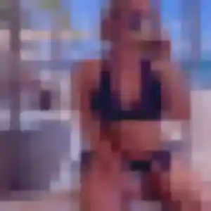 Découvre Rebecca, 27 ans à Graulhet en privé