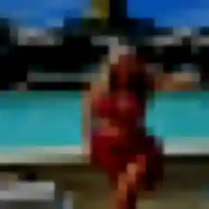 Karen, 19 ans, en ligne à La Charité-sur-Loire pour une rencontre coquine