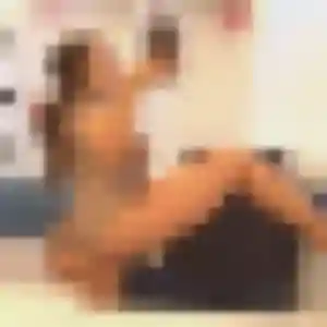 Photo de Lily à La Tronche (19 ans) - rencontre sexe gratuit