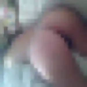 Justine, 33 ans, veut un rencontre sexe à Laudun-l'Ardoise