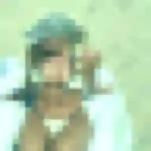 Photo de Karima à Le Thor (21 ans) - rencontre sexe sans inscription