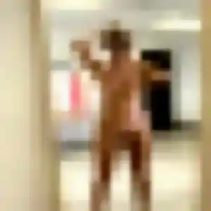 Photo de Roxane à Lozanne (28 ans) - rencontre sexe anonyme