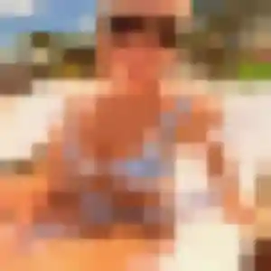 Photo de Giulia à Marsannay-la-Côte (38 ans) - rencontre sexe discret