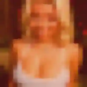 Photo de Soraya à Montceau-les-Mines (33 ans) - rencontre sexe discret