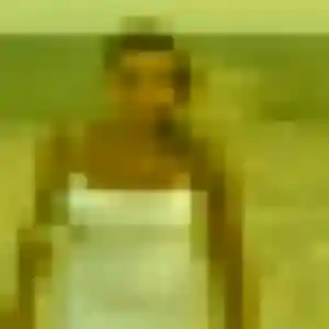 Julie, 21 ans, en ligne à Montech pour un rencontre sexe