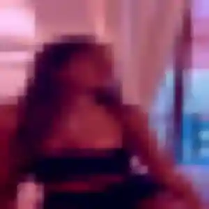 Photo de Geraldine à Morières-lès-Avignon (28 ans) - rencontre sexe sans inscription