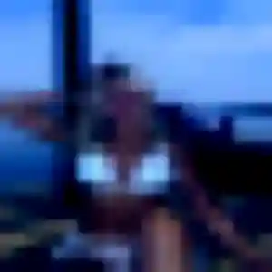Meriem, femme de 27 ans propose rencontre sexe à Peyrolles-en-Provence