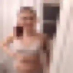 Photo exclusive de Hajar, 31 ans à Pont-du-Château - rencontre sans lendemain