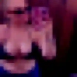 Flore, fille de 24 ans veut rencontre sexe à Puget-sur-Argens