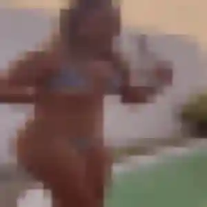 Photo de Benedicte à Replonges (20 ans) - rencontre sexe gratuit