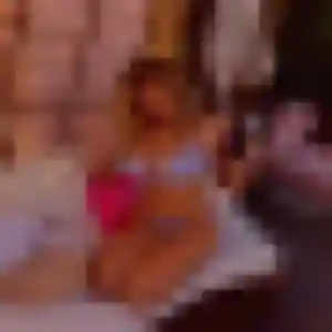 Giulia (45 ans) à Rians attend un rencontre sexe aujourd'hui