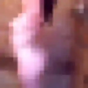 Virginie, femme de 20 ans propose rencontre sexe à Roquettes