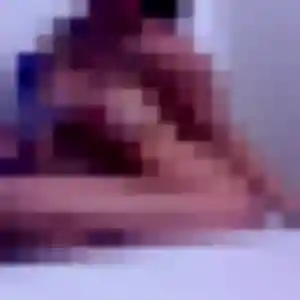 Laurence, 28 ans, en ligne à Saint-Ambroix pour une rencontre coquine