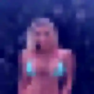 Zoe, femme de 34 ans propose rencontre sexe à Saint-André