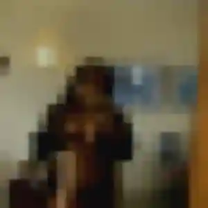 Isabelle (35 ans) à Saint-Chef propose une rencontre ce soir