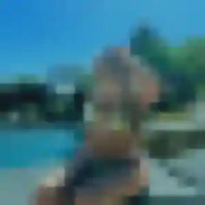 Daphne, 37 ans, dispo pour rencontre sexe à Saint-Cyr-au-Mont-d'Or