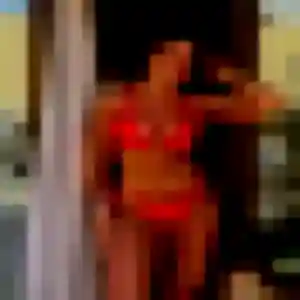 Anne (41 ans) à Saint-Éloy-les-Mines propose un rencontre sexe ce soir