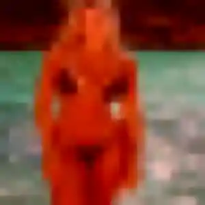 Photo exclusive de Florence, 25 ans à Saint-Étienne-de-Saint-Geoirs - plan discret