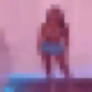 Audrey, 32 ans, connectée à Saint-Geniès-de-Malgoirès pour une rencontre coquine