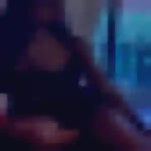 Sabine, 34 ans, connectée à Saint-Gervais-les-Bains pour une rencontre coquine