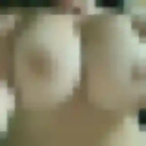 Cindy, 34 ans, en ligne à Saint-Héand pour une rencontre coquine
